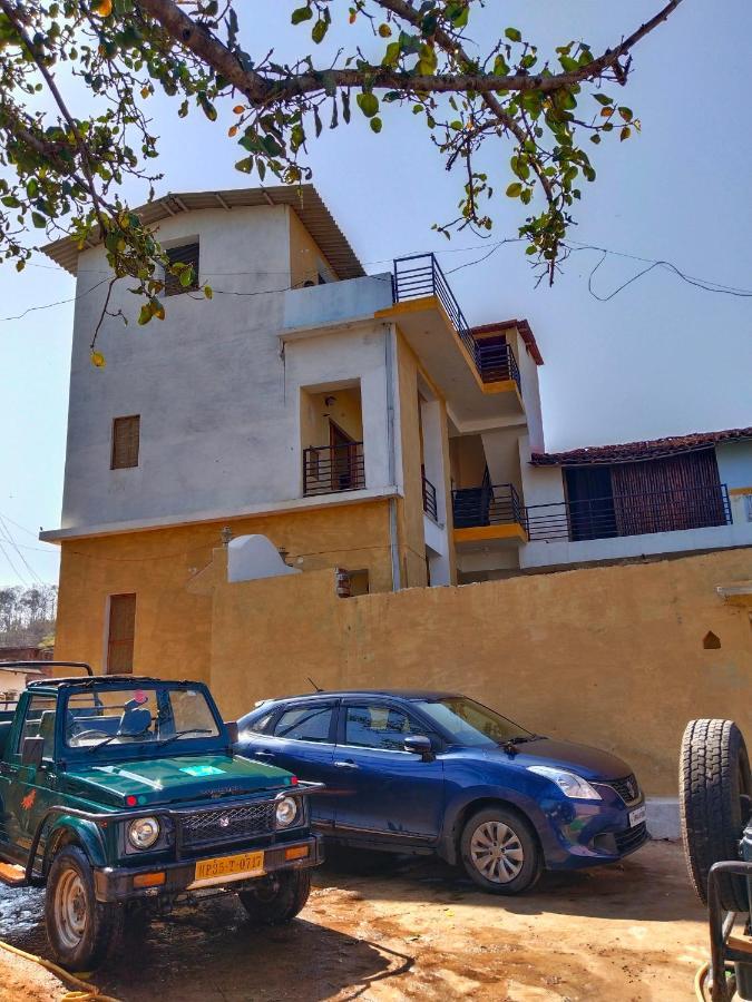 Sadhna Sadan Homestay Panna Madla Exteriör bild